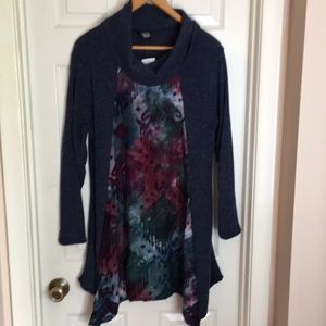 Ladies cowl neck sweater. Long sleeves.